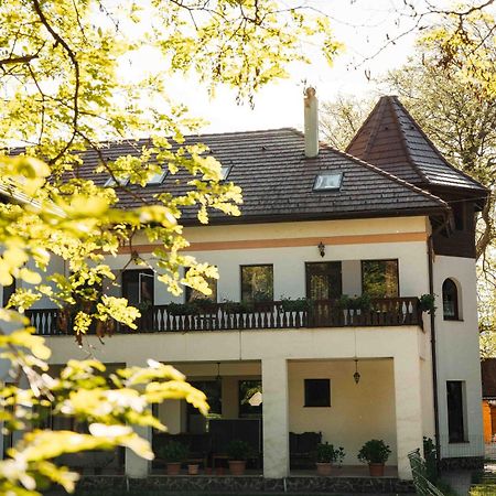 Hotel Casa Marta Sîmbăta de Sus Zewnętrze zdjęcie